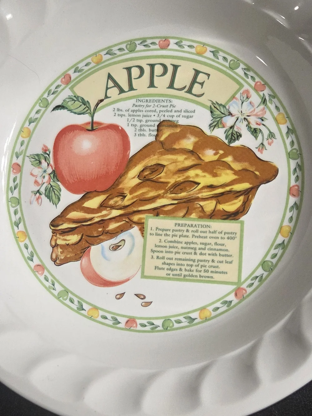 Apple Pie Ceramic Pie Dish - White with Fruit Decal